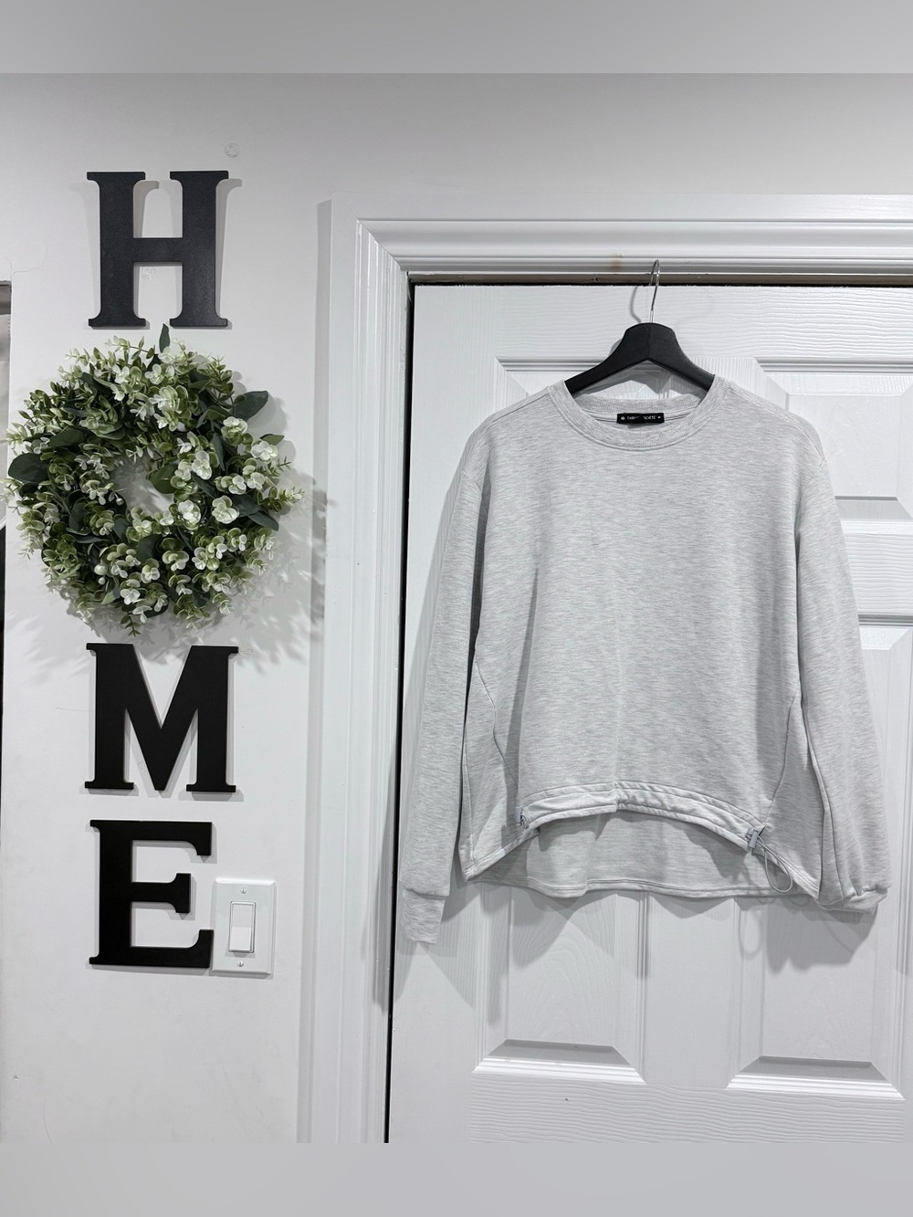 Primark Light Gray Crewneck Sweatshirt